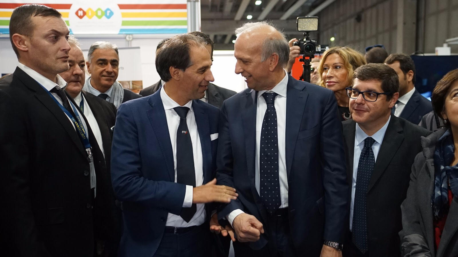 Il Ministro Marco Bussetti con il presidente della XIV Zona Rodolfo Bergamaschi