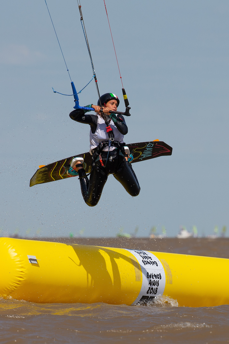 Sofia Tomasoni - Kiteboard TT:R - YOG Buenos Aires 2018