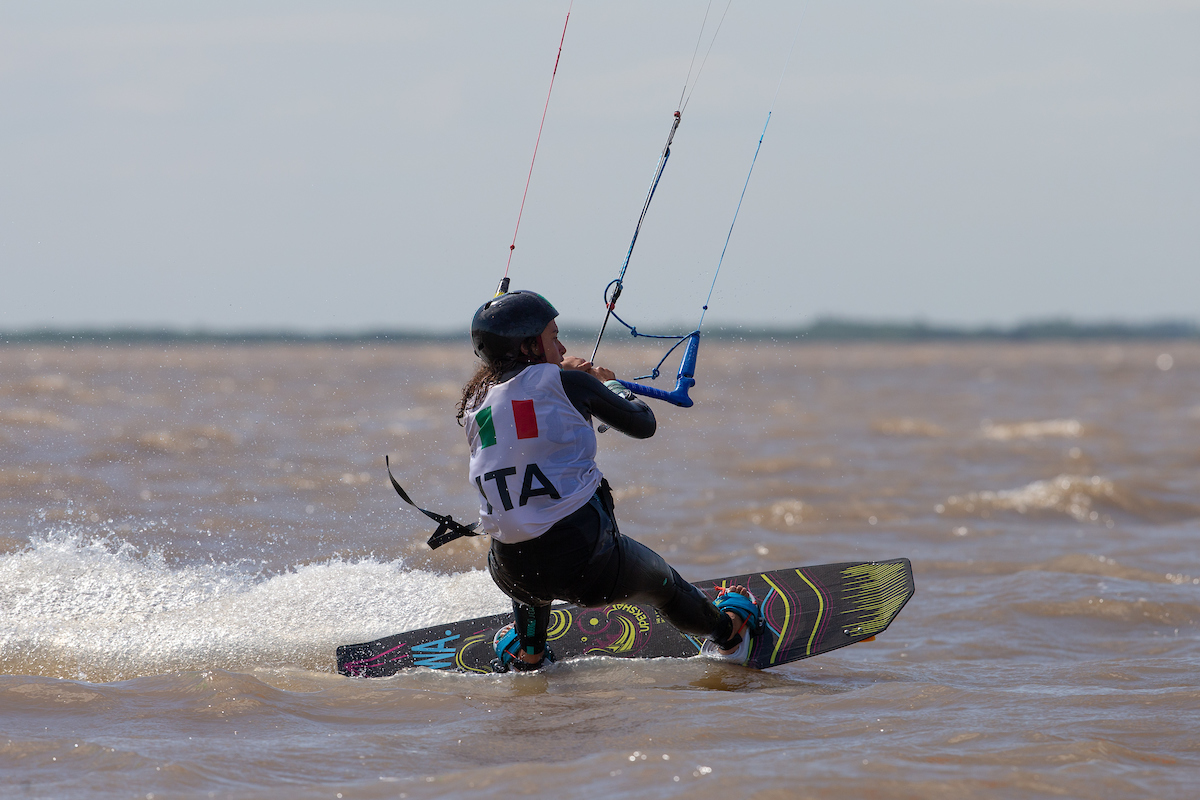 Sofia Tomasoni - Kiteboard TT:R - YOG Buenos Aires 2018